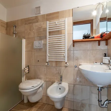 Santa Maria Maggiore Updown アパート